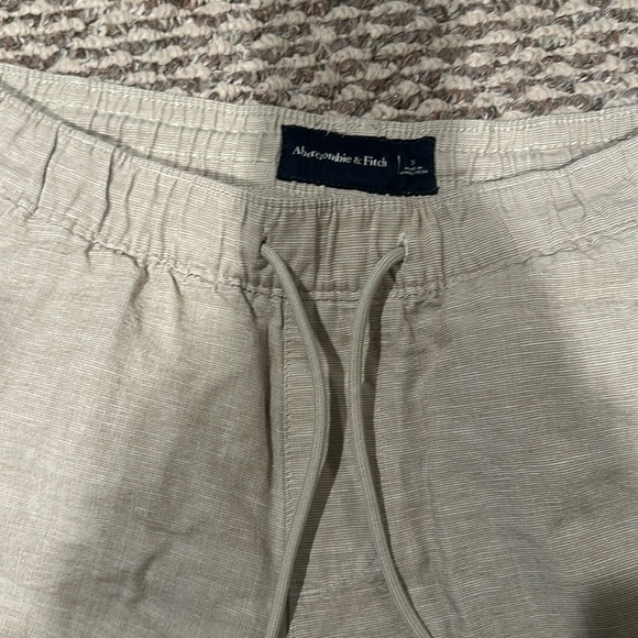 Men Abercrombie and fitch shorts - Picture 2 of 4